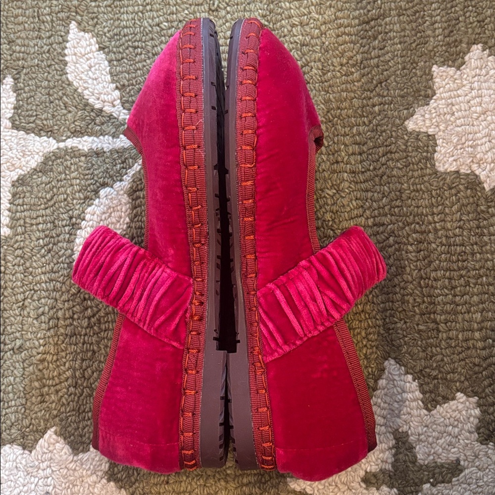 Flabelus Mafalda in Plum - Picture 5 of 9